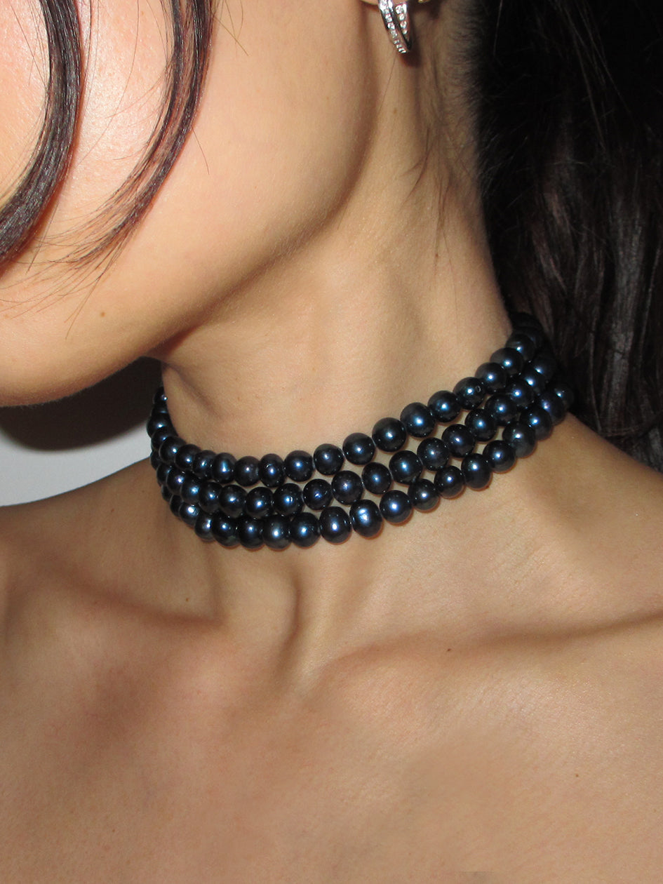 3 ROW BLACK FRESHWATER PEARL CHOKER