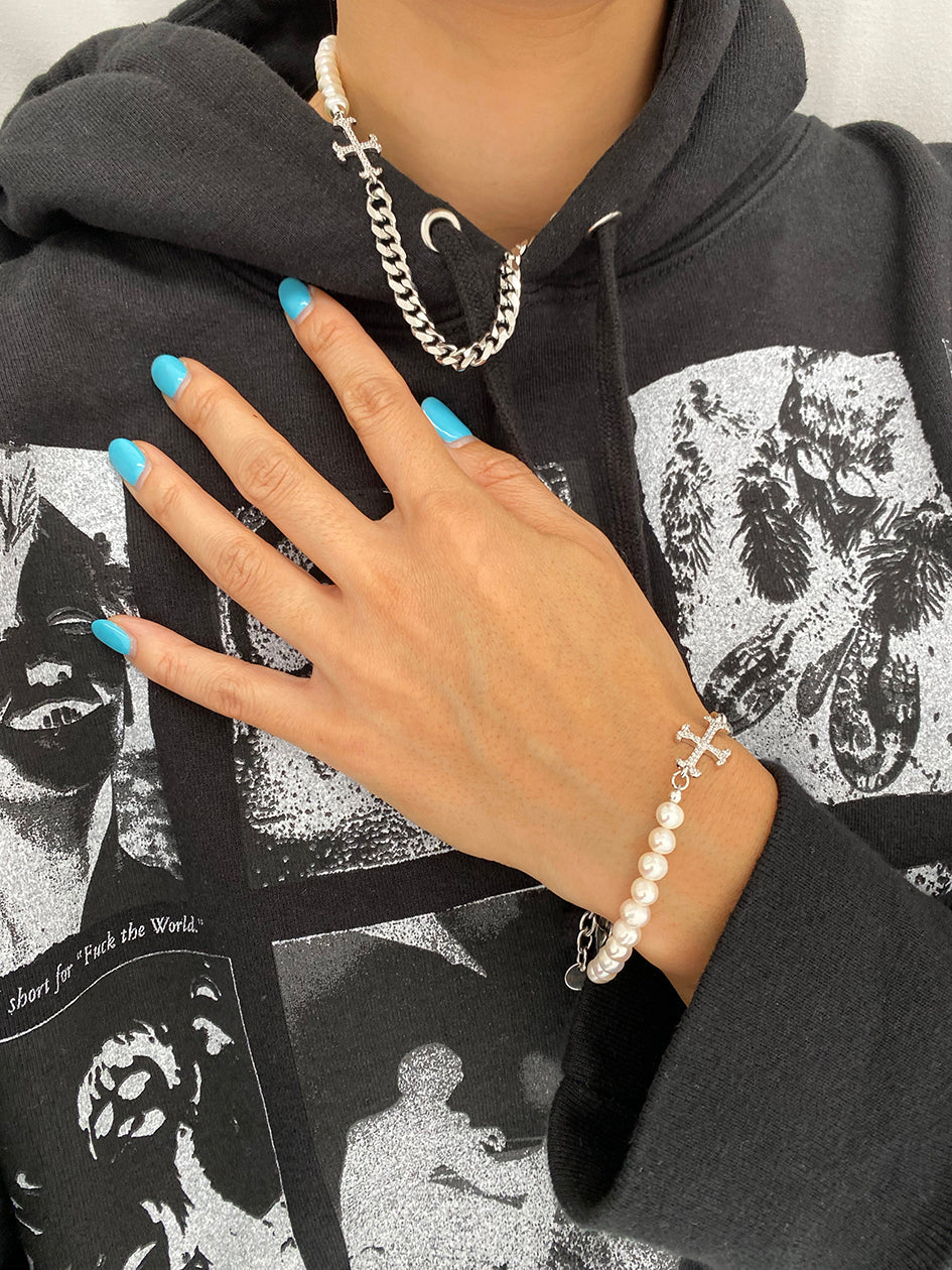 THE ADAMAS PEARL CHAIN BRACELET