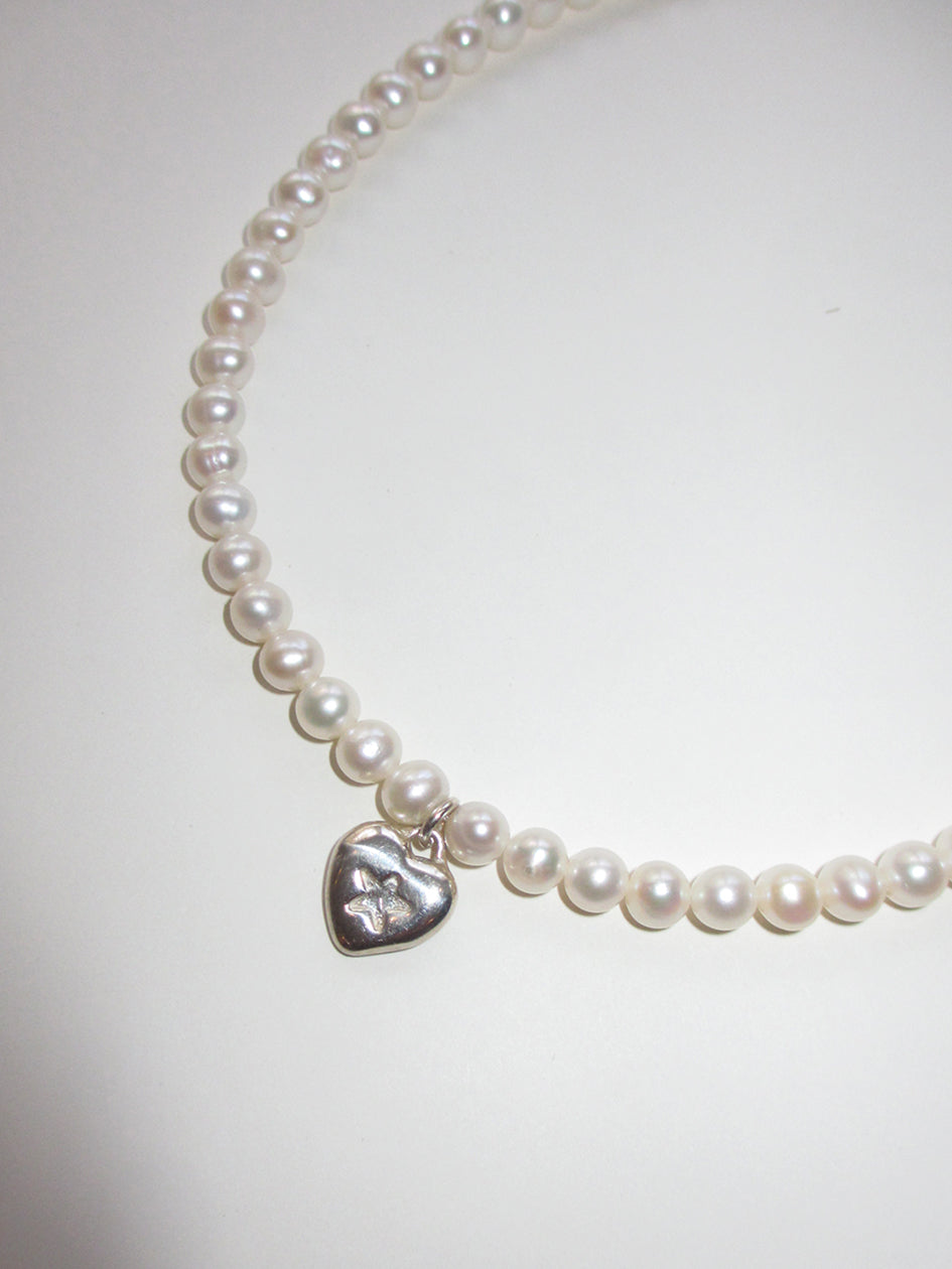 MINI STAR HEART PEARL CHOKER