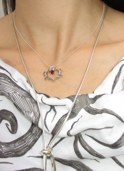 PRE-ORDER: MINI SELMA HEART CHAIN RED 925 sterling silver