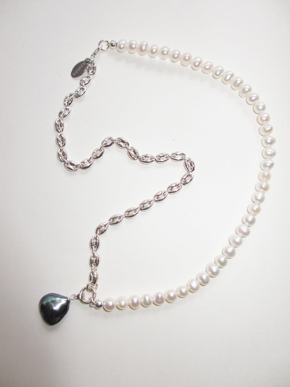 THE ANGELUS CHOKER