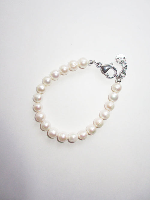 WHITE PEARL BRACELET 8MM