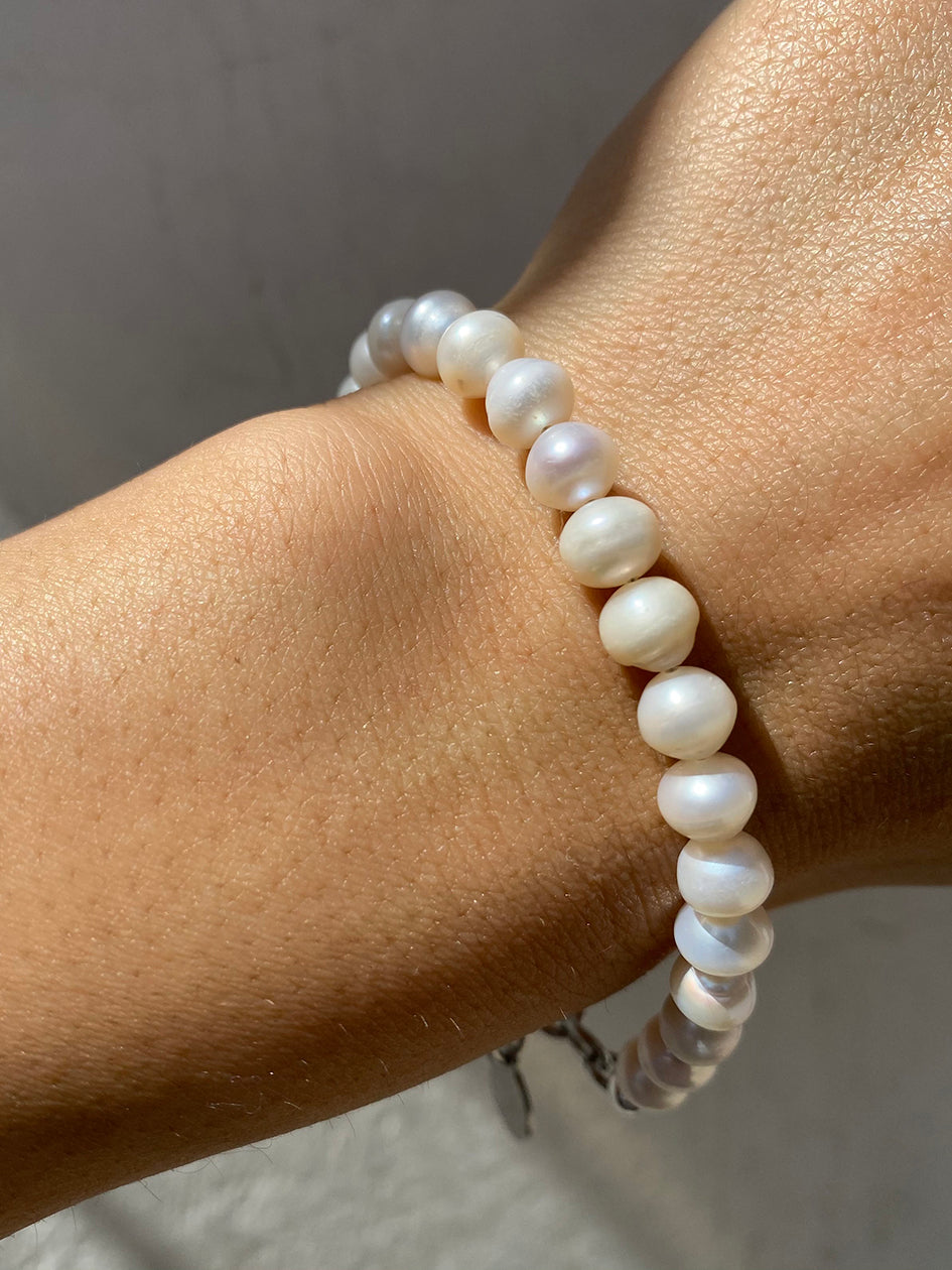 WHITE PEARL BRACELET 6MM