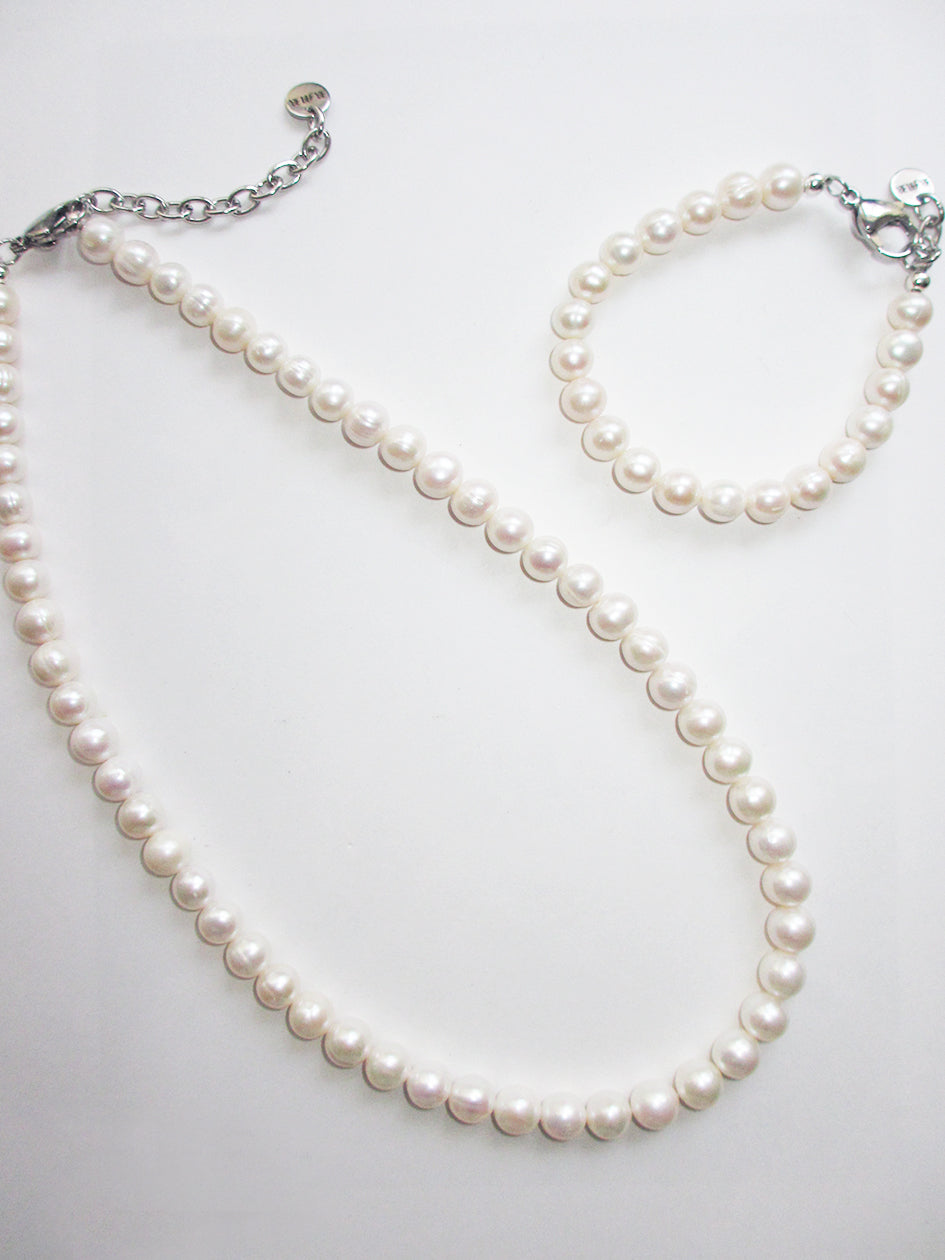 WHITE PEARL BRACELET 8MM