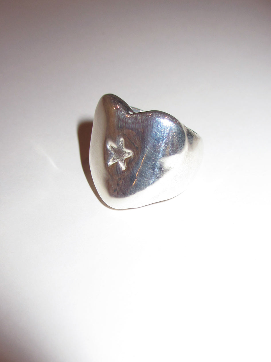 THE XL STAR HEART SIGNET RING 925 sterling silver
